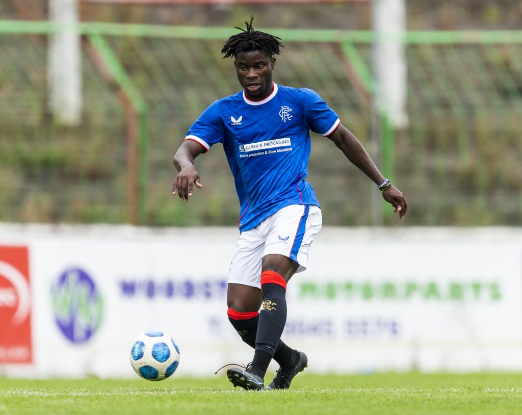 Glasgow Rangers Sign Nigerian Attacker TOTORI NEWS Glasgow Rangers Sign Nigerian Attacker TOTORI NEWS