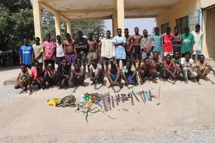 32 SUSPECTS APPREHENDED IN A CONTINUOUS RAID OF FLASH-POINTS IN MINNA 1 FB IMG 1679089717587