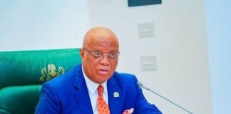 Akwa Ibom gov presents ₦955bn 2025 budget