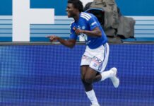 Nigerian Star Signs New Contract